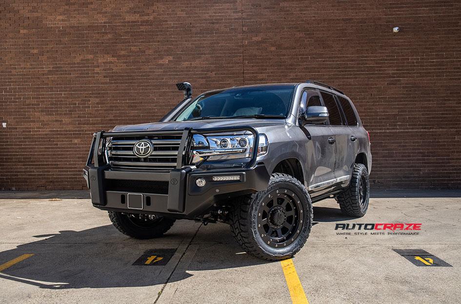 TOYOTA LANDCRUSIER FMJ XD SATIN BLACK